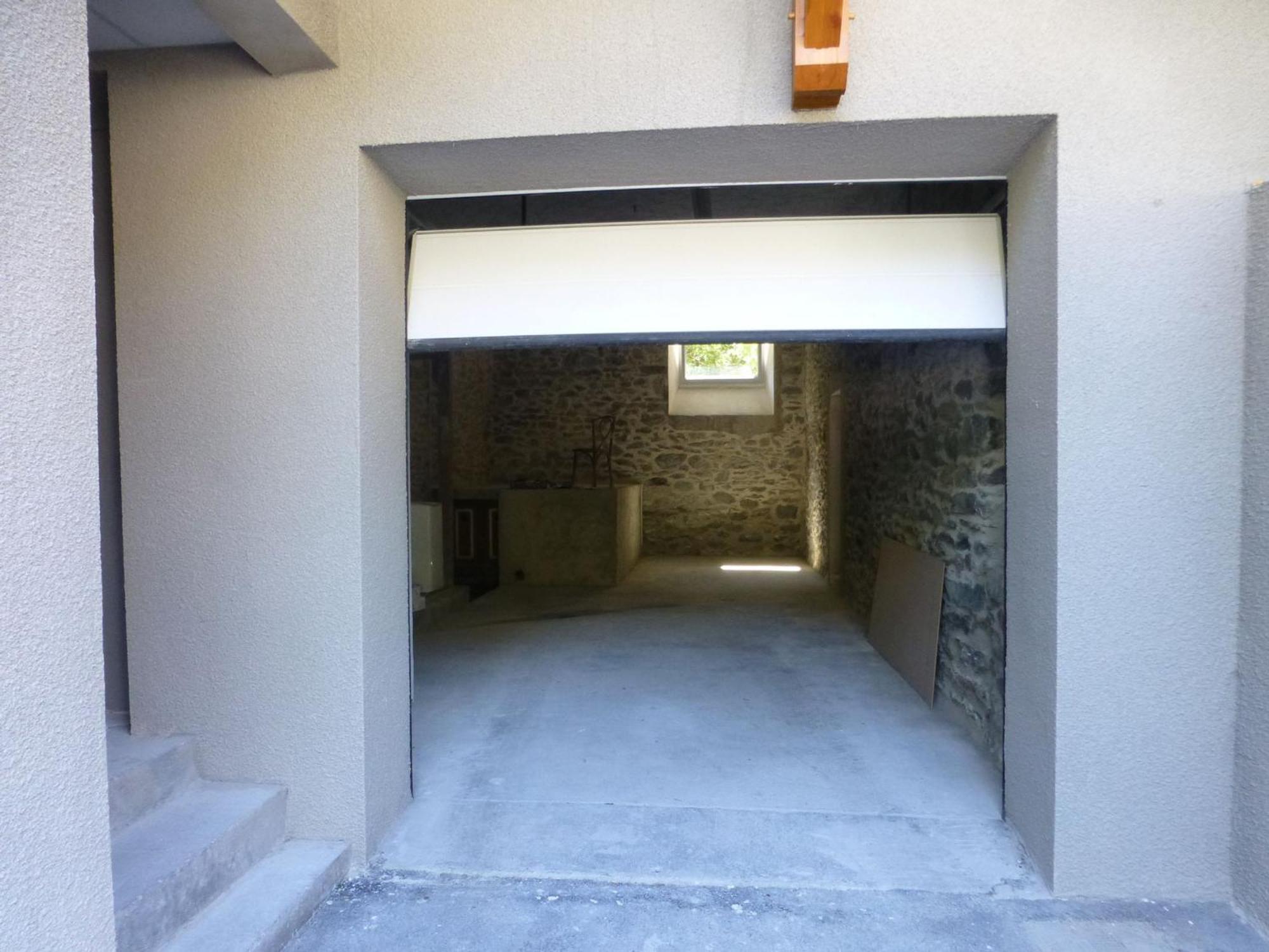 Appartement Neuf 2* Au Centre De Brides Avec Terrasse, Proche Telecabines Et Commerces - Fr-1-512-41 מראה חיצוני תמונה